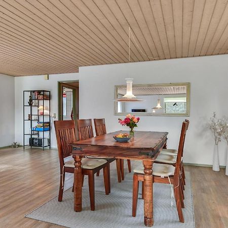 Lovely Home In Logumkloster With House A Panoramic View Agerskov Bagian luar foto