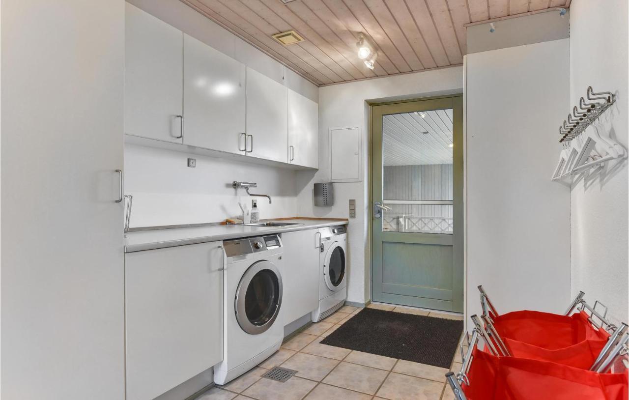 Lovely Home In Logumkloster With House A Panoramic View Agerskov Bagian luar foto